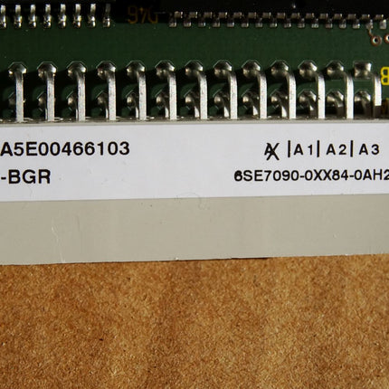 Siemens Simovert Wechselrichter 6SE7026-0TD61 mit Optionskarte 6SE7098-2XX84-0AH0 6SE7090-0XX84-0AH2 6SE7090-0XX84-0FF5 6SE7090-0XX84-0KA0 6SE7090-0XX84-0AB0 - Maranos.de