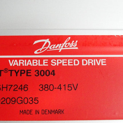 Danfoss Variable Speed Drive VLT Type 3004 175H7246 2.2kW / Neuwertig - Maranos.de