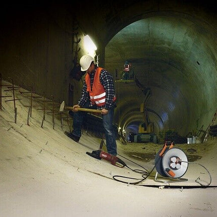 Brennenstuhl professionalLINE SteelCore Kabeltrommel IP44 33m H07BQ-F 3G2,5 BGI608 - Maranos.de