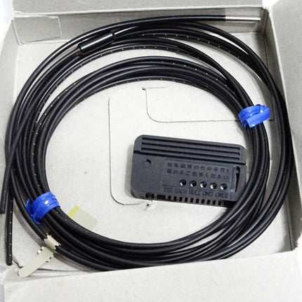 Omron E32-D32L Photoelectric Switch / Neu OVP - Maranos.de