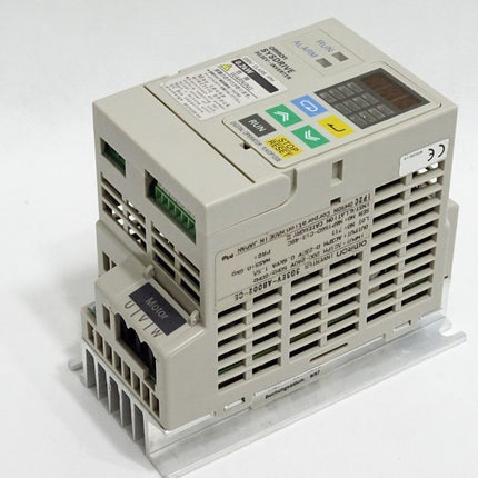 Omron 3G3EV-AB002-CE Sysdrive 3GEV Inverter 0.2kW / Neu OVP - Maranos.de