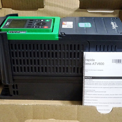 Schneider Electric Altivar 630 ATV630U15N4 1.5kW / Neu - Maranos.de