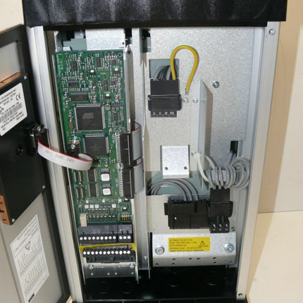 NEU/OVP Danfoss VLT6004 / VLT6004HT4C54STR3DLF00A00C0 3,2 kW 175Z7049 - Maranos.de