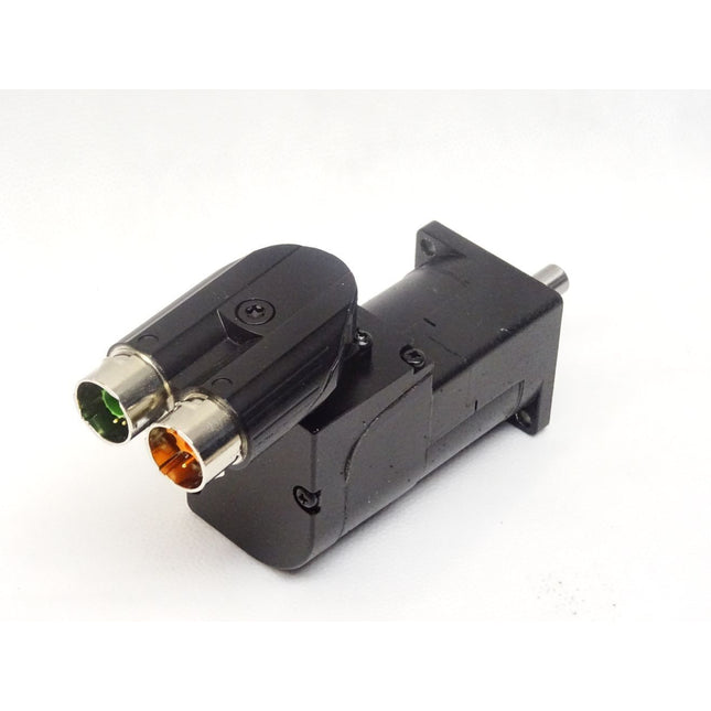 B&R 8LVA13.B1030D000-0 + Kabel 8BCF0005.1221B-0 + 8BCM0005.1034C-0 / Neuwertig - Maranos.de