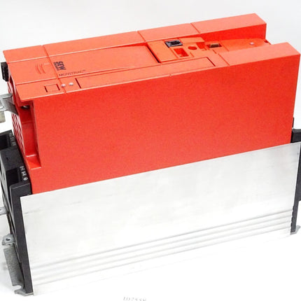 SEW Movitrac Umrichter 7.5kW MC07B0075-5A3-4-00 08285268 MDX60A0074-5A3-4-00 08239290 - Maranos.de