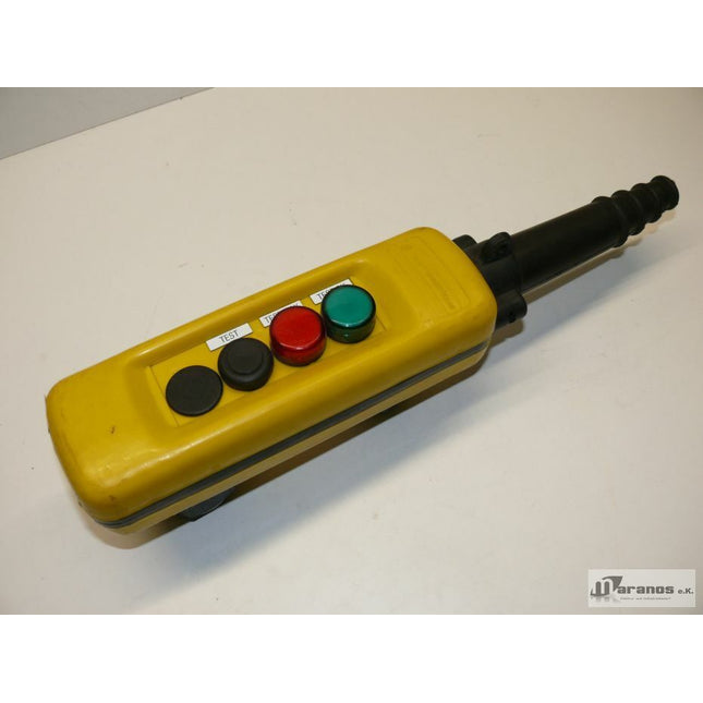 Telemechanique Steuerschalter XAC- A04 Schalter - Maranos.de