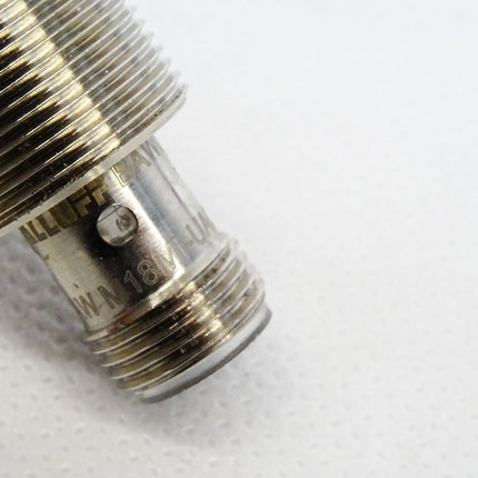 Balluff BAW-M18MI-UAC50B-S04G BAW002K Induktiver Abstandssensor - Maranos.de