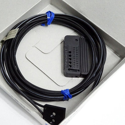Omron E32-L25 photoelectric Switch Fiber Unit / Neu OVP - Maranos.de