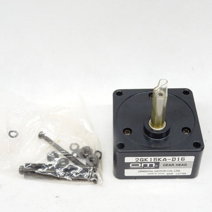 OM Oriental Motor Gear Head 2GK15KA-D16 / Neu OVP - Maranos.de