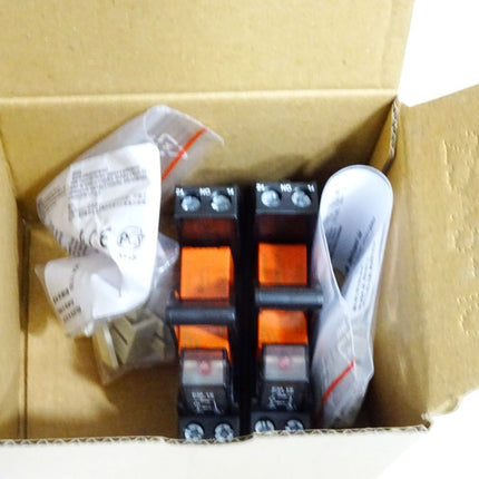 Siemens Steckrelais Komplettgerät RT4B4L24 / Inhalt:2 Stück / Neu OVP - Maranos.de