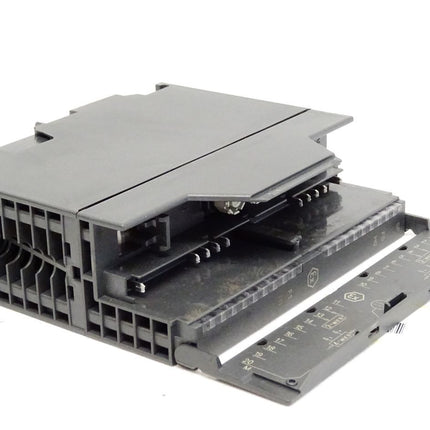 Siemens S7-300 Analog Input 6ES7331-7TB10-0AB0 / 6ES7 331-7TB10-0AB0 - Maranos.de