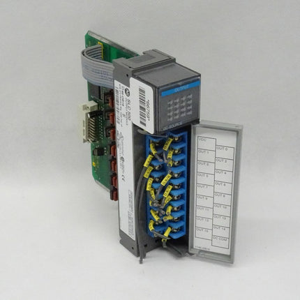 AB Allen Bradley SLC 500 Ausgabemodul 1746-OB16 - Maranos.de