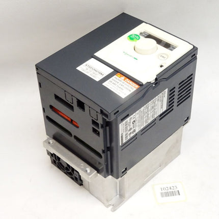Schneider Altivar ATV312HU15N4 1.5kW Frequenzumrichter / Neuwertig - Maranos.de
