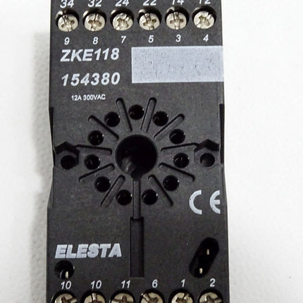 Elesta Sockel ZKE118 154380 mit Relais SKR115A 147153 - Maranos.de