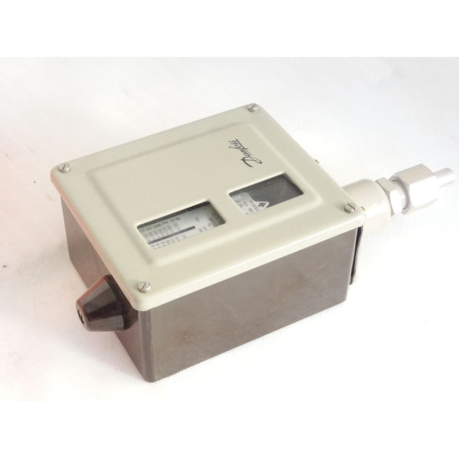 Danfoss Hochdruckschalter Pressure Control 4-17bar 017-5046 / Neu OVP - Maranos.de