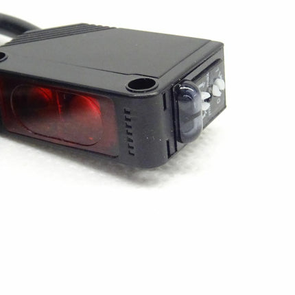 Keyence PZ2-62P Sensor JKFF27005 Inductive Sensor NEU-OVP - Maranos.de