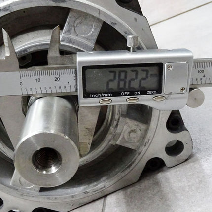 Allen Bradley Kinetix Sevomotor MPL-B540K-MK74AA PN-12325 4000rpm 5.4kW / Unbenutzt mit Lagerspuren - Maranos.de