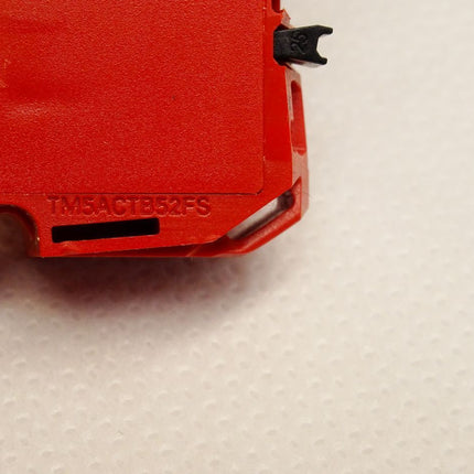 Schneider Electric TM5ACTB52FS Safety Feldklemme - Maranos.de