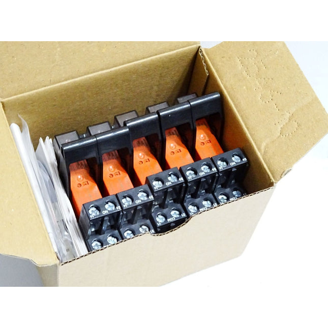 Siemens Steckrelais Komplettgerät RT4B4T30 / Inhalt:5 Stück / Neu OVP - Maranos.de