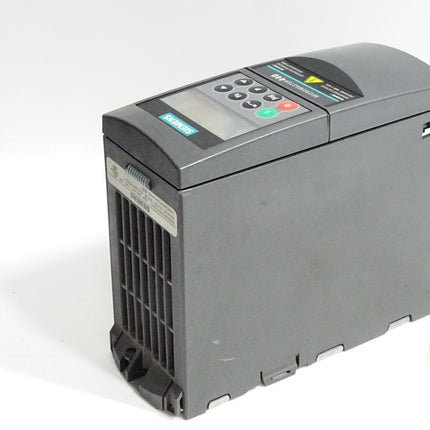 Siemens 6SE6440-2AB15-5AA1 Micromaster 440 0.55kW - Maranos.de