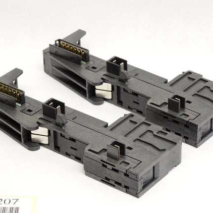 Siemens 6ES7193-4CB10-0AA0 6ES7 193-4CB10-0AA0 / Inhalt : 2 Sockel / Neu - Maranos.de