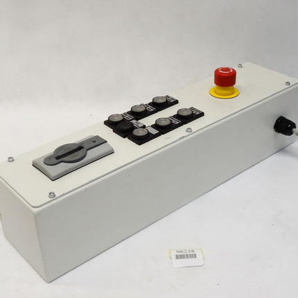 Euchner Schlüsselaufnahme EKS-A-IEXA-G01-ST02/03/04 099265 mit Gehäuse + Not-Aus Taster Eao 61-8755.11 - Maranos.de