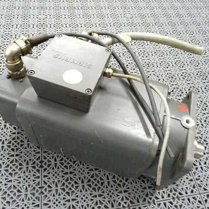 Siemens 3~ Permanent-Magnet Motor 1FT5102-0AC01-2-Z - Maranos.de