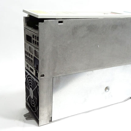 Siemens Simovert Wechselrichter 6SE7021-8TB61-Z D77 6SE7090-0XX84-0AB0 6SE7090-0XX84-0AH2 6SE7098-2XX84-0AH0 - Maranos.de