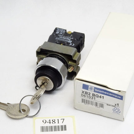 Telemecanique Schneider Einbauschlüsselschalter XB2 BG41 XB2BG41 061031 / Neu OVP - Maranos.de