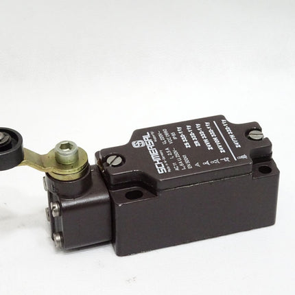 Schmersal Z4VH332-11Y Positionsschalter / Neu - Maranos.de