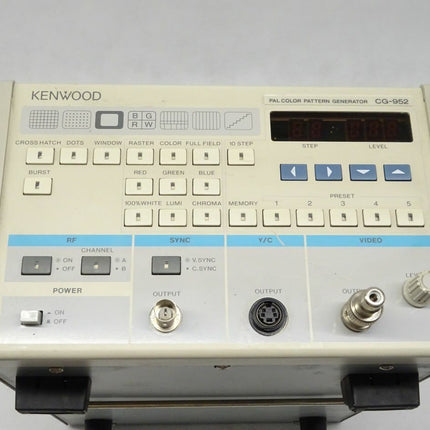 KENWOOD CG-952 / PAL COLOR PATERN GENERATOR / CG - 952 - Maranos.de