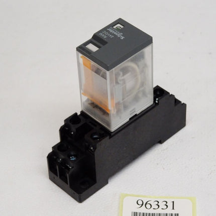 Schneider Electric Leistungsrelais RXM 24VDC RXM2LB2BD mit Sockel RXZE1M2C / Neu - Maranos.de