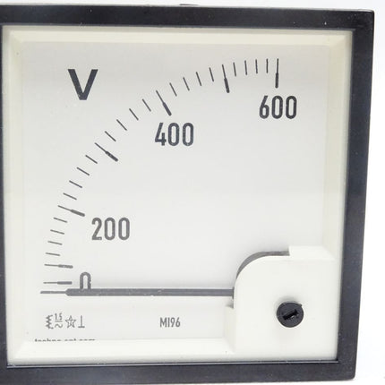 Socomec Voltmeter MI96 600V / Neu OVP - Maranos.de