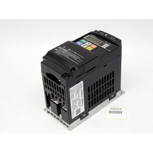 Omron MX2 Inverter Frequenzumrichter 3G3MX2-AB002-E - Maranos.de