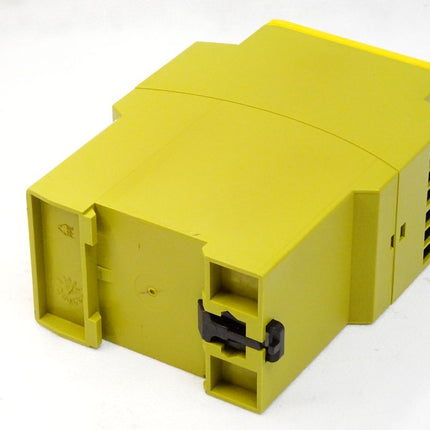 Pilz 774584 PZE X4V8 24VDC 4n/o Sicherheitsrelais - Maranos.de