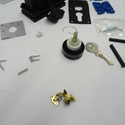 Kraus & Naimer R05D11 Betriebswahlschalter CH10D-5704*03E 1906276 - Maranos.de