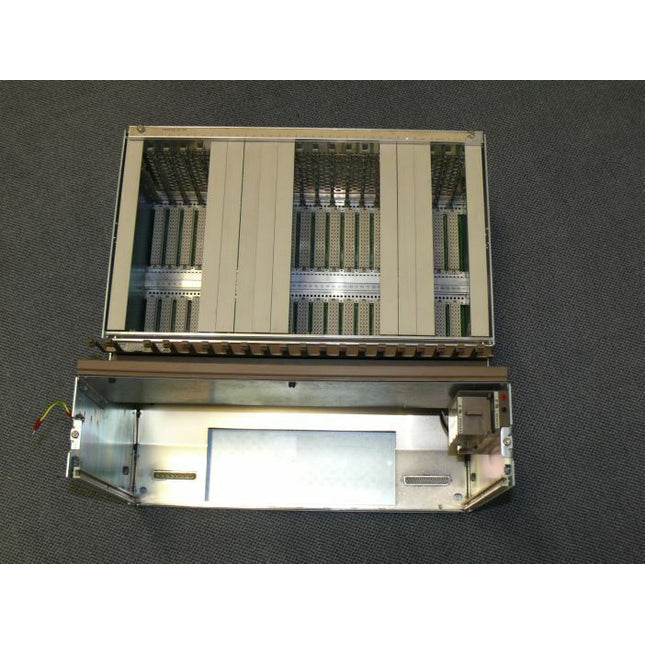 Siemens 6ES5185-3UA31/ 6ES5 185-3UA31 Rack - Maranos.de