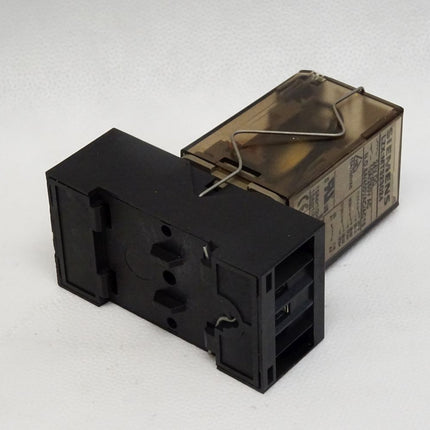 Siemens Simirel Stecksockel MT78750 + Steckrelais MT323024 - Maranos.de