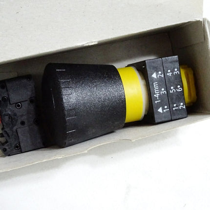 Siemens Not-Halt 3SB3000-1HA10 Pilzdrucktaster  / Neu OVP - Maranos.de