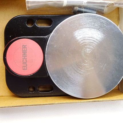 Euchner Betätiger CEM-A-BH10 095175 / Neu OVP - Maranos.de