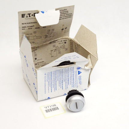 Eaton Leuchtdrucktaste weiß M22-DL-W-X1 M22-DL-W-X1Q / Inhalt : 5 Stück / Neu OVP - Maranos.de