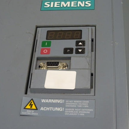 Siemens 6SE9522-4DG40 / 6SE 9522-4DG40 Midimaster Eco - Maranos.de