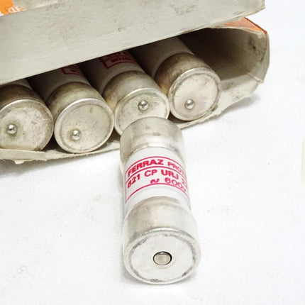 Ferraz Protistor Sicherung / 22.100 621 CP URJ 22 100 600V / Inhalt : 10 Stück / Neu - Maranos.de