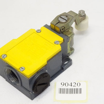 CEMA 114FPB11F / limit switch endschalter - Maranos.de