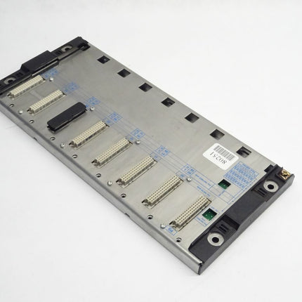 Schneider Electric TSXRKY8 8 Slot Chassis Modulträger - Maranos.de
