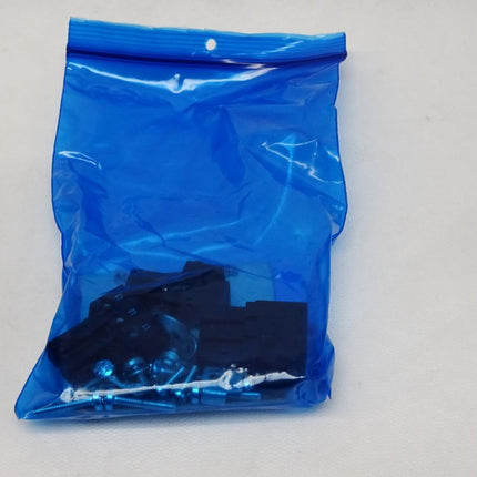 Danfoss 134G7013 VLT2822PT4B20SBR1DBF00A00C1 Frequenzumrichter 2,2 kW / Neu - Maranos.de