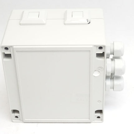 Bürkert Durchfluss batch controller Wandmontage 8025 12-30VDC / 00433740 / Neu - Maranos.de