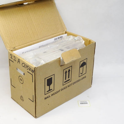 Eaton Frequenzumrichter 0.75kW 44881610 DC1-342D2FN-A20CE1 / Neu OVP - Maranos.de