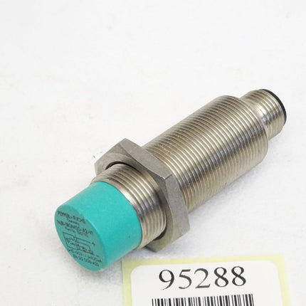 Pepperl+Fuchs Induktiver Sensor NJ8-18GM50-A2-V1 13675S - Maranos.de