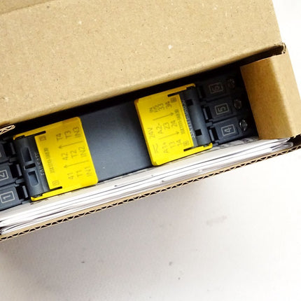 Siemens Sicherheitsschaltgerät 3SK1111-1AB30 / Neu OVP - Maranos.de